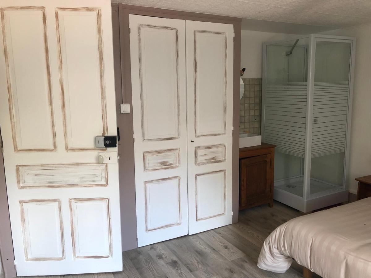 Chambre Bonheur Pugny-Chatenod Exteriér fotografie